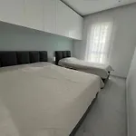 Lägenhet Rent Lalzy Bay