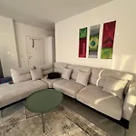 Rent Lalzy Bay * Durrës