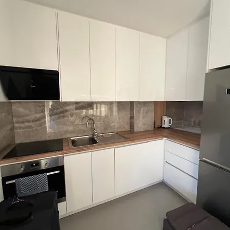 Rent Lalzy Bay 公寓 Durrës