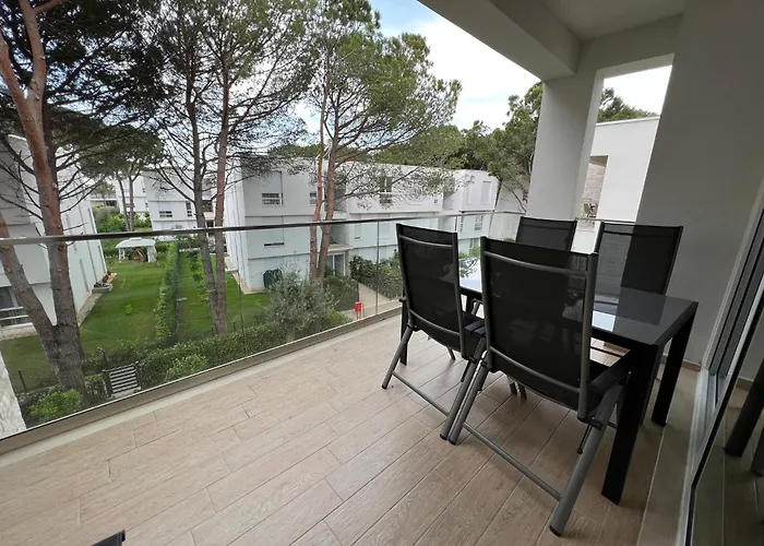 Daire Rent Lalzy Bay *