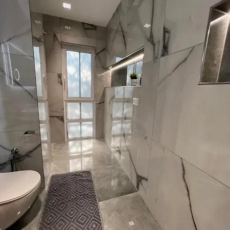 Rent Lalzy Bay Apartment