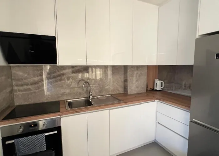 Rent Lalzy Bay Appartement Durrës
